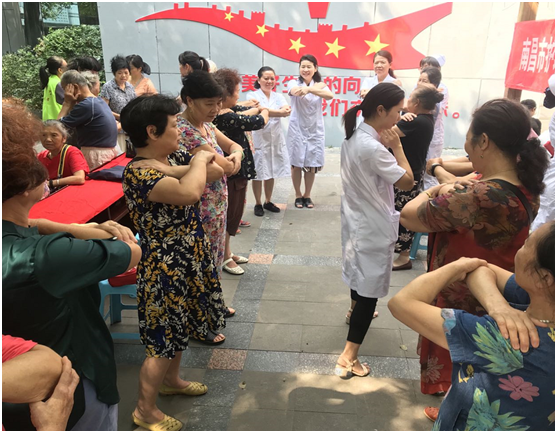 「我為群眾辦實事」中醫(yī)藥健康服務(wù)進社區(qū)