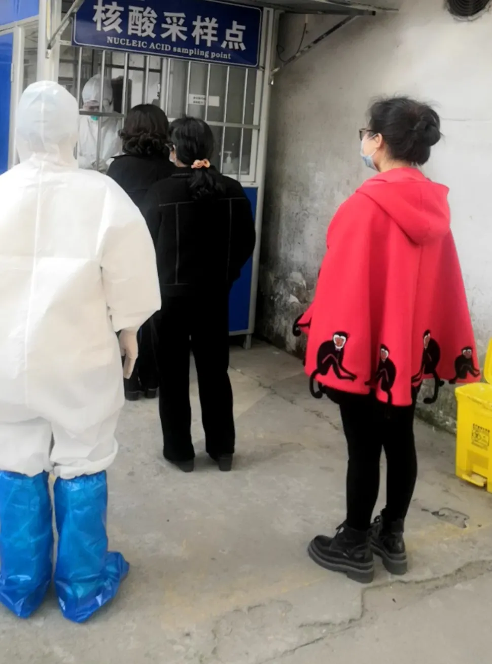 江西省胸科醫(yī)院開展贛通碼核酸檢測登記平臺使用和采樣演練